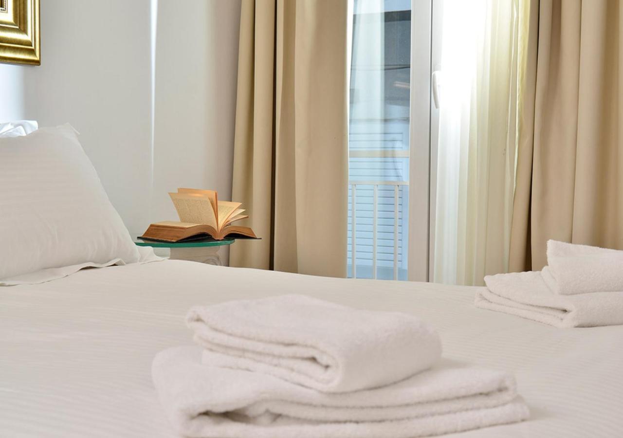Acropolis Ami Boutique Hotel Atene Esterno foto